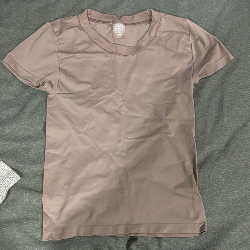 Aritzia Women's Mauve Short Sleeve Tee